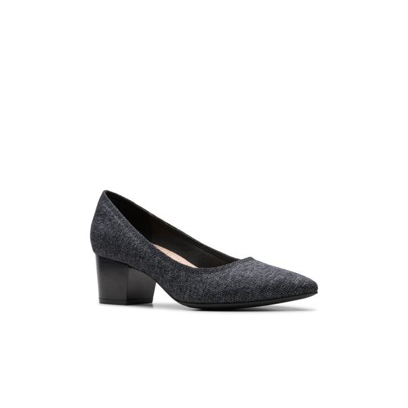 NWT Clarks Women's Ellanie Hope Pump, Charcoal Intrest Textile, 8.5 Wide - Picture 4 of 4